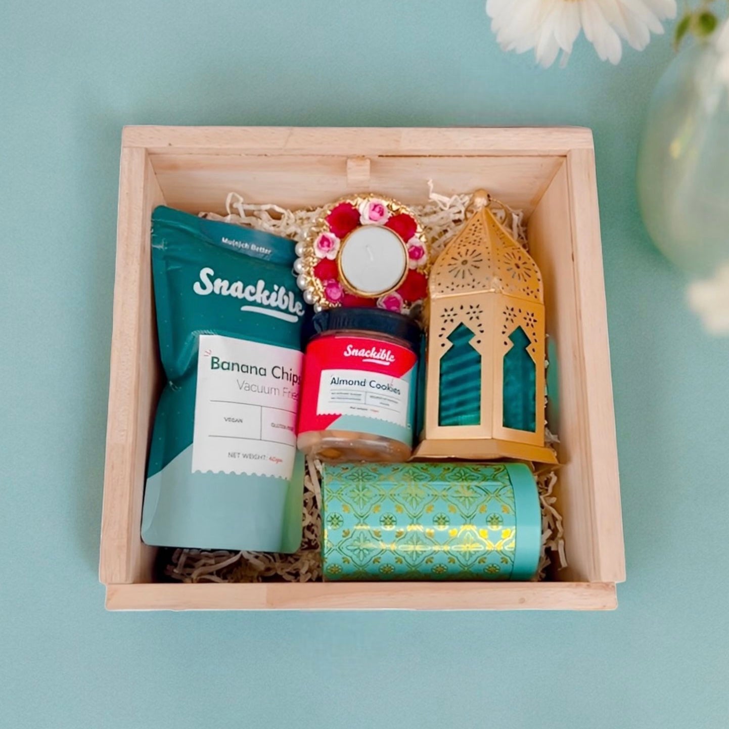 RADIANT GIFTING BOX