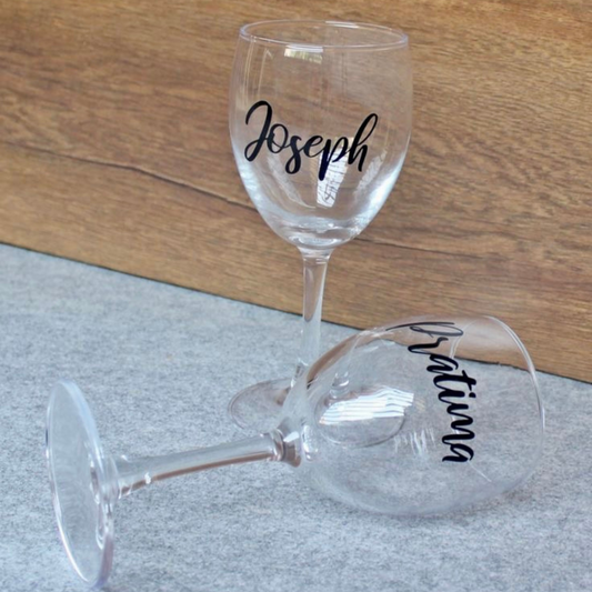 Customised Couple Wine Glasses ( Set of 2)