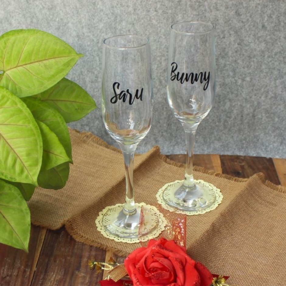 Customised Couple Champagne Glasses ( Set of 2 )